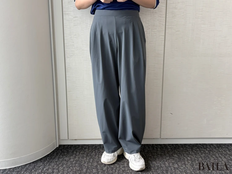 【結論】ラクなのにキレイ見えする万能パンツ「ウルトラストレッチアクティブワイドパンツ」