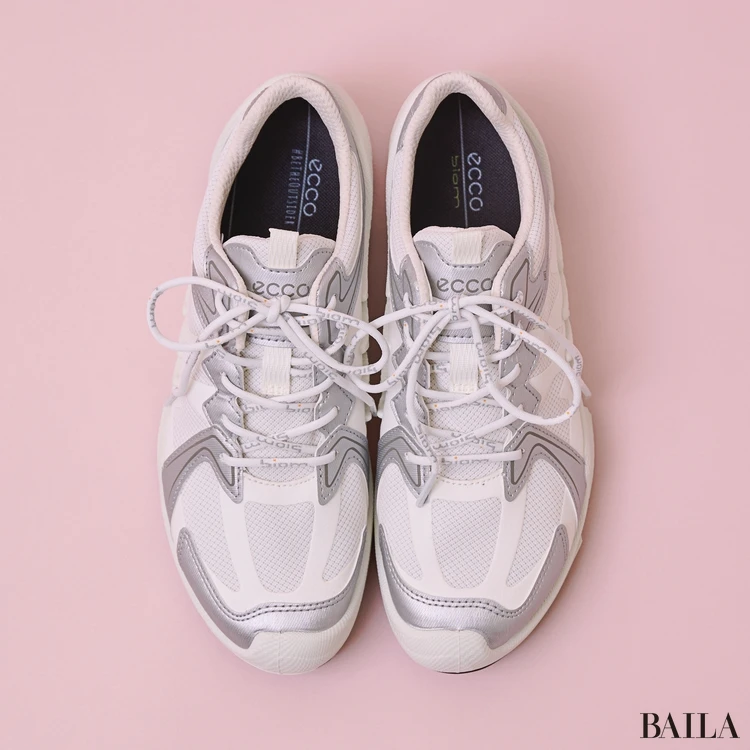 ECCOのスニーカー 通勤スニーカー BIOMAEX