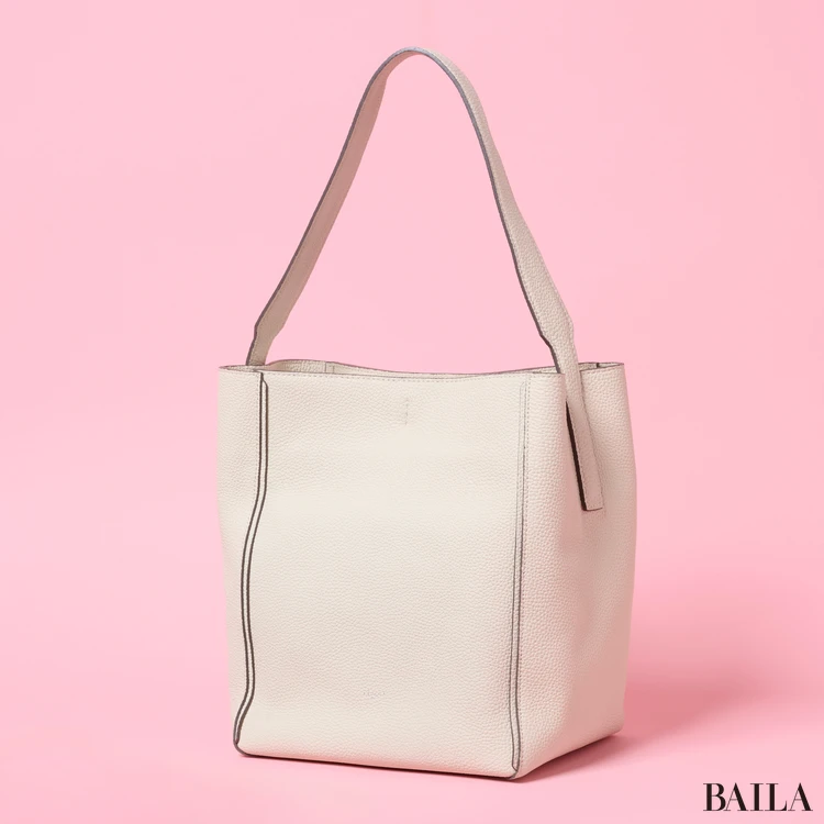 エポイ リツティー ワンショルダーバッグ ¥143000