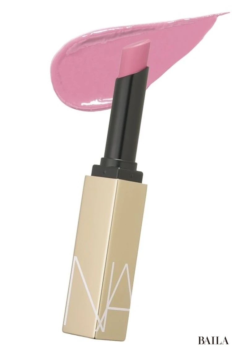 アフターグロー センシュアルシャイン リップスティック 212 ￥4730／ナーズ ジャパン（1/16発売）