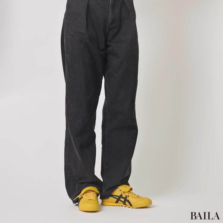 オニツカタイガーのスニーカーを試着　メキシコ66ゴルフ