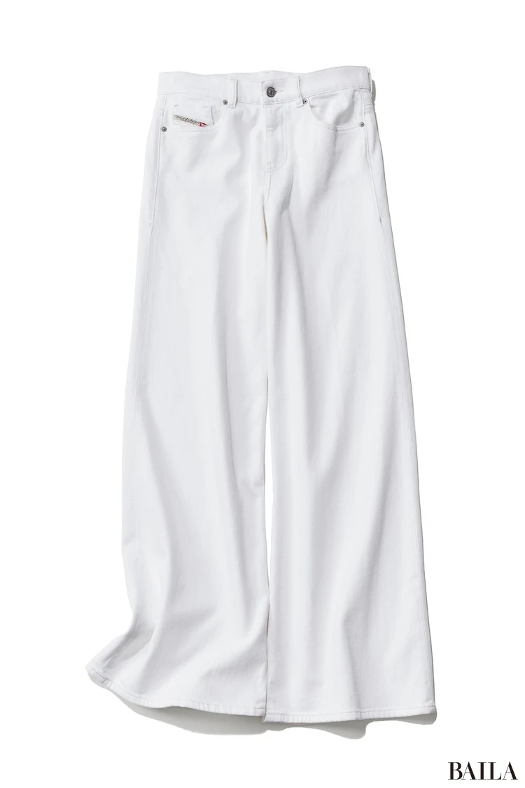 パンツ￥36300／ディーゼル ジャパン（ディーゼル）