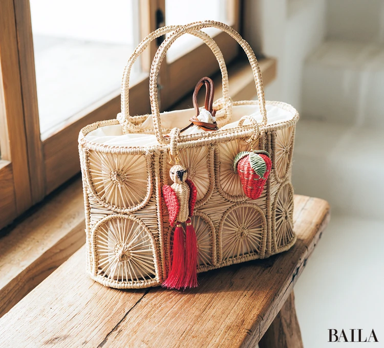 バッグ￥72600／ズットホリック（メルセデス・サラザール）