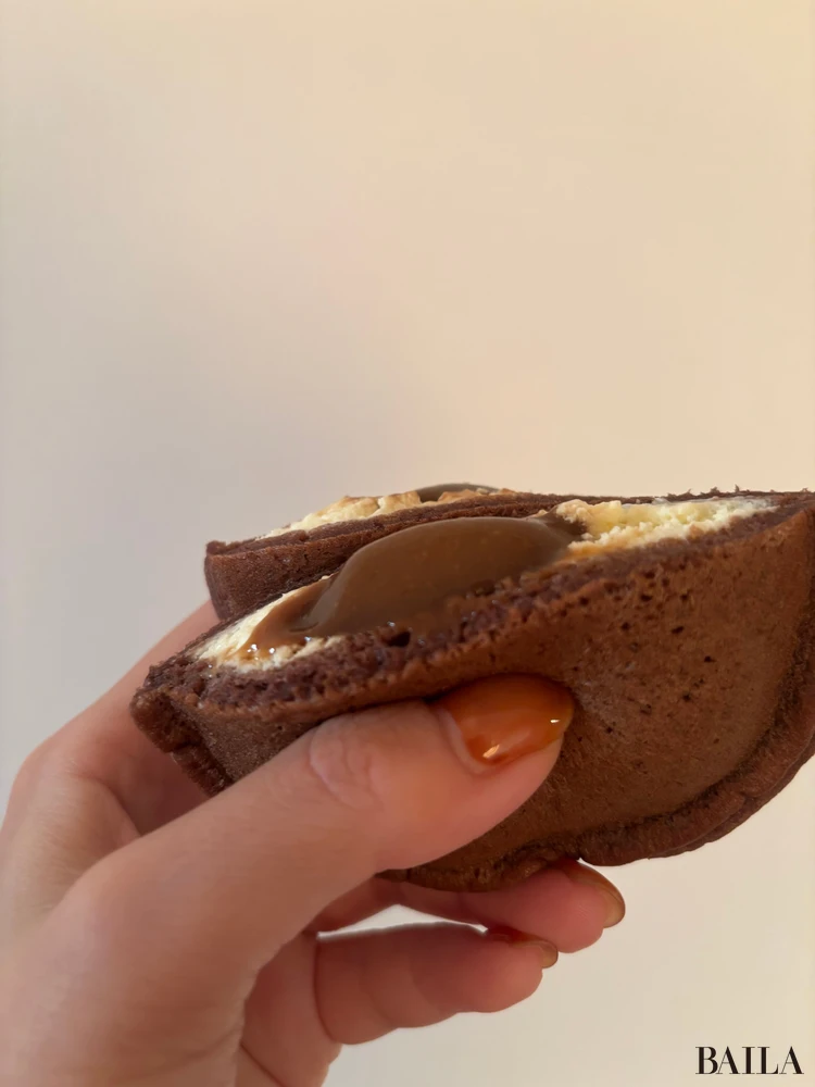 シーキューブ ローソン ウチカフェコラボ ティラミススイーツ ティラミスどらもっち たっぷりのクリーム