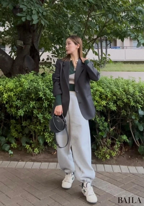 東浦真帆 秋コーデ