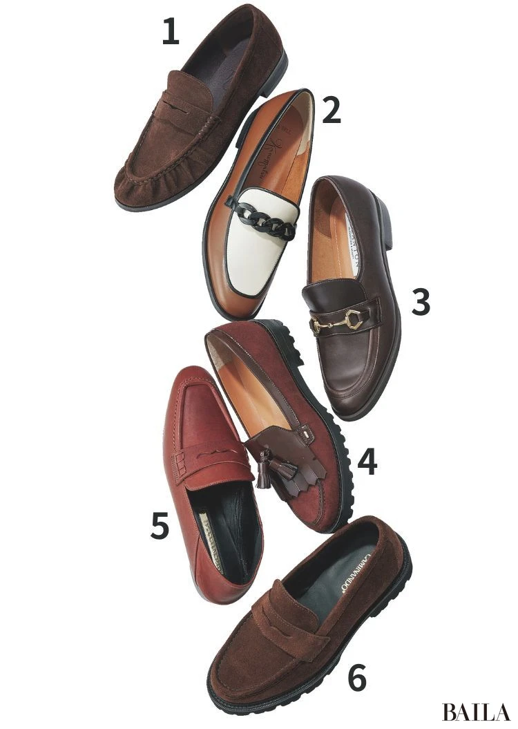 最旬ブラウンローファー