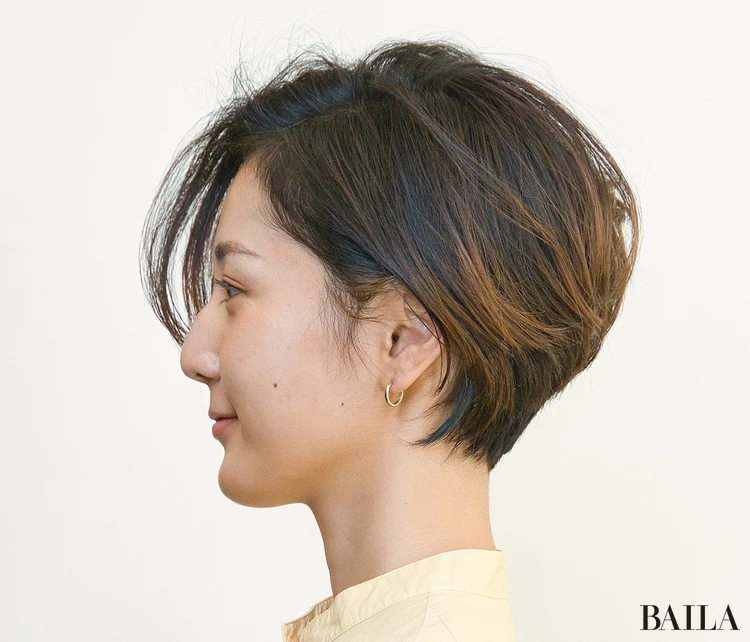 ニュアンスのある清潔感スタイル　サイド