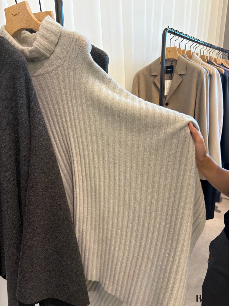 リブニットポンチョ