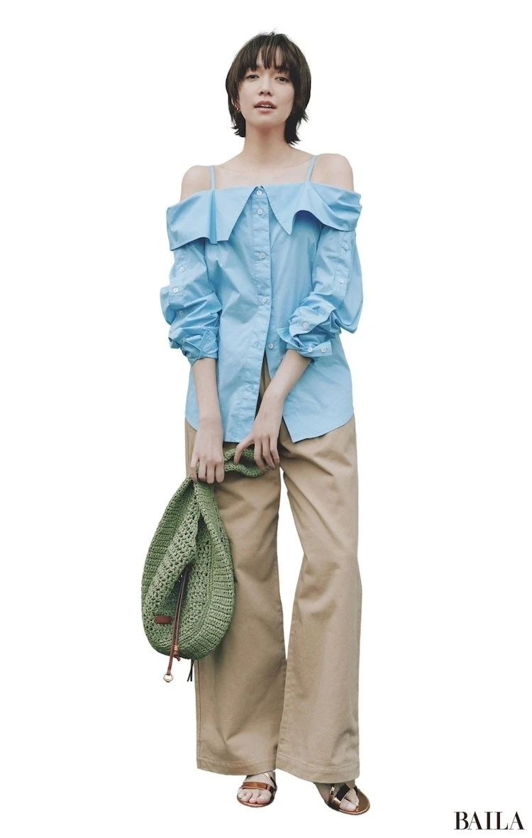 正反対のカジュアルチノで甘ディテールを微糖に着地