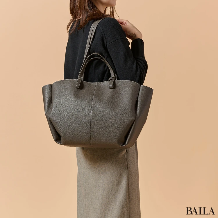 ルーニィ　舟形トートバッグ　サイズ感