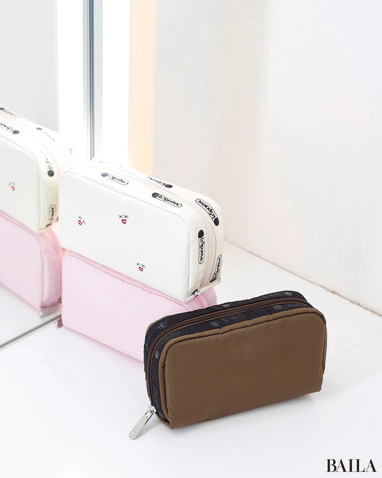 【LeSportsac × Megumi Kanzaki（レスポートサック × 神崎恵）】美容家 神崎恵さんとのコラボポーチに新型が登場