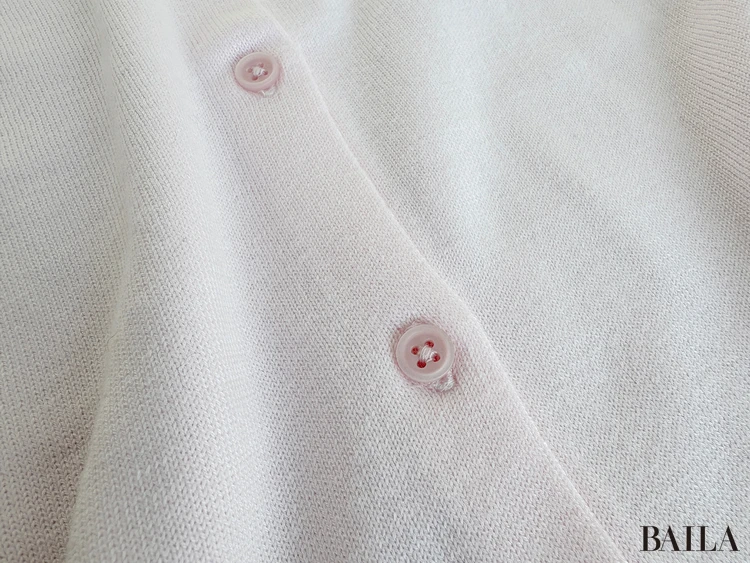 色み：甘すぎないピンクで、肌がくすまない