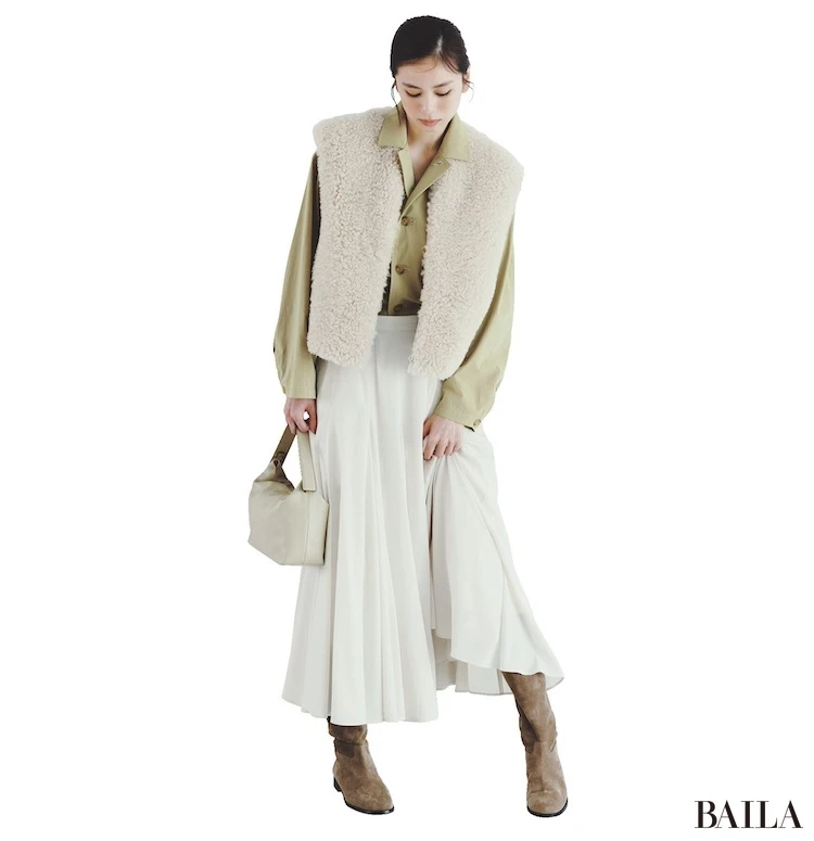 優しげな白を重ねてチャーミングに味変