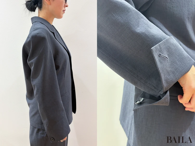 テーラードジャケット￥7990・ハイライズストレートパンツ￥4990・クルーネックT￥1500・パッカブルショルダーバッグ￥2990／Uniqlo U（ユニクロ）