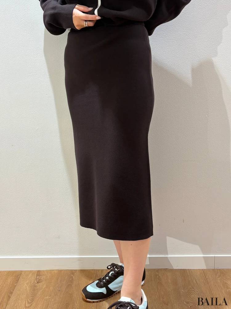 ウォッシャブルミラノリブスカート¥3990