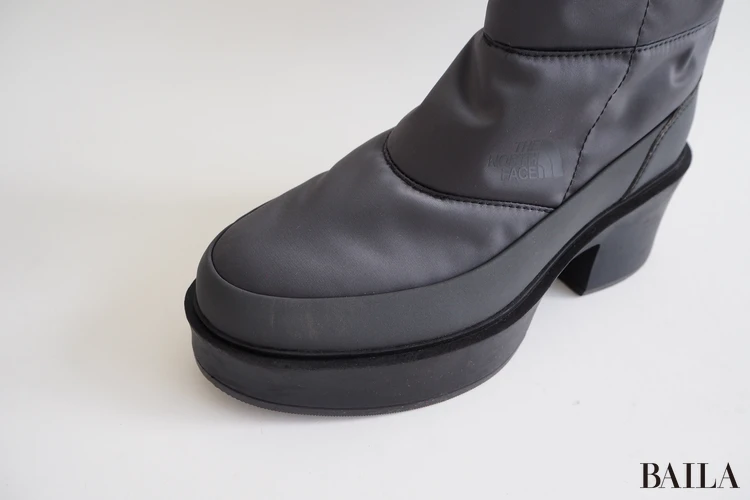 THE NORTH FACE「カルミア ヌプシ ブーツ ウォータープルーフ」¥26400 アスファルトグレー×TNFブラック サイズ6 24.0cm 162cm 色み