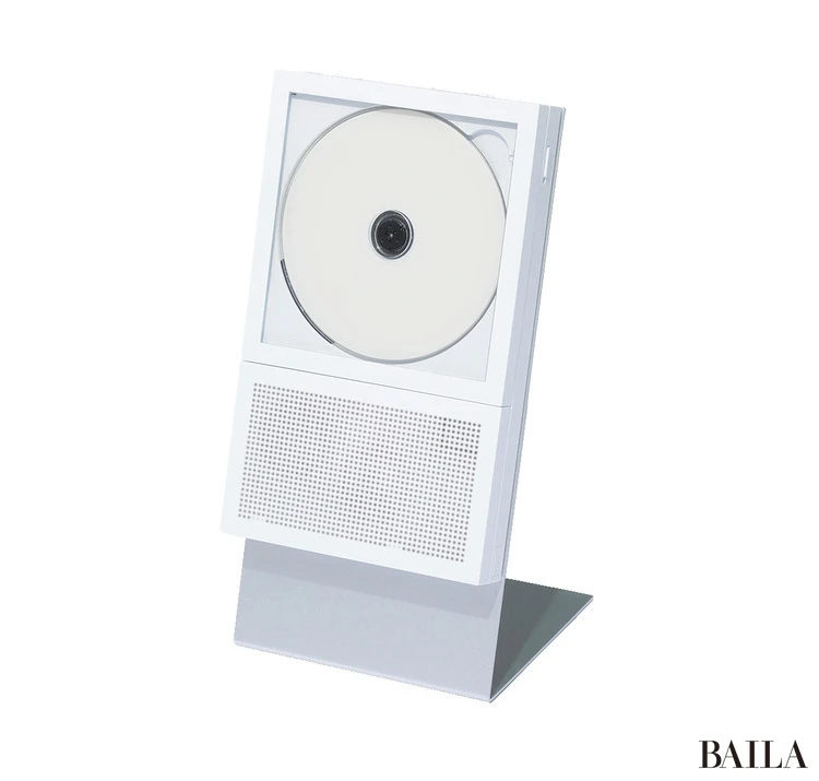 一切の無駄をそぎ落としたミニマルなデザイン