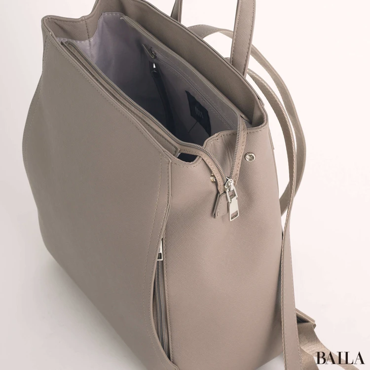 　「スーツセレクト（SUIT SELECT）」のリュック　構造