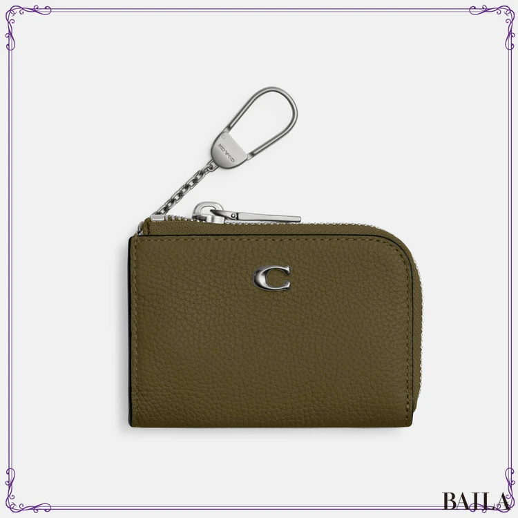 2026年仕事運ラッキーアイテム　コーチのキーケース