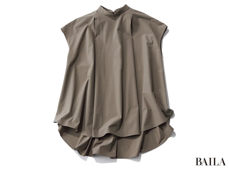 「LE PHIL(ル フィル)」のタックブラウス