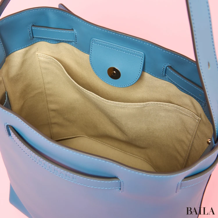 ロンシャン　ル スマート ショルダーバッグ　メインスペース　オープンポケット