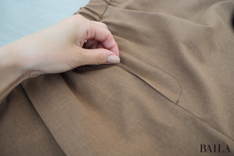 フロントファスナーデザイン