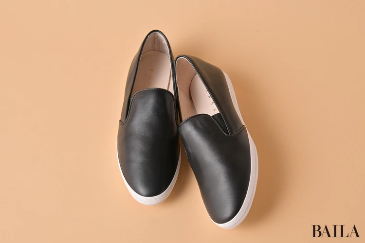 ウォシュ　スリッポンスニーカー　￥17600　