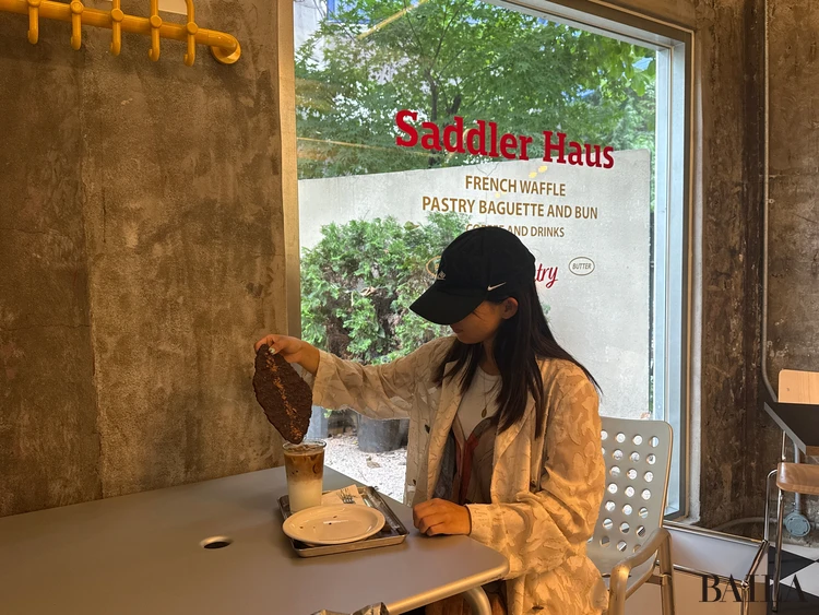 saddler Haus 韓国 カフェ