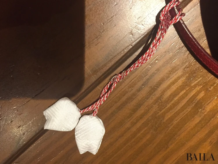 すずらんのお守り