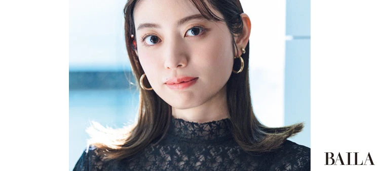 塗りたての美しさが続く下地&ファンデを仕込み、透明感UPのプレストでお直し