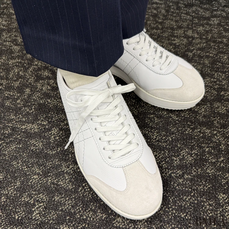 オニツカタイガー MEXICO 66 CHUNK 履いた様子