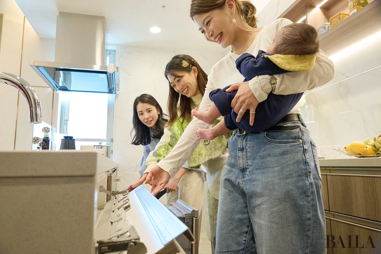 クレストプライムシティ南砂　モデルルーム　キッチン　チャイルドロック機能付き包丁差し