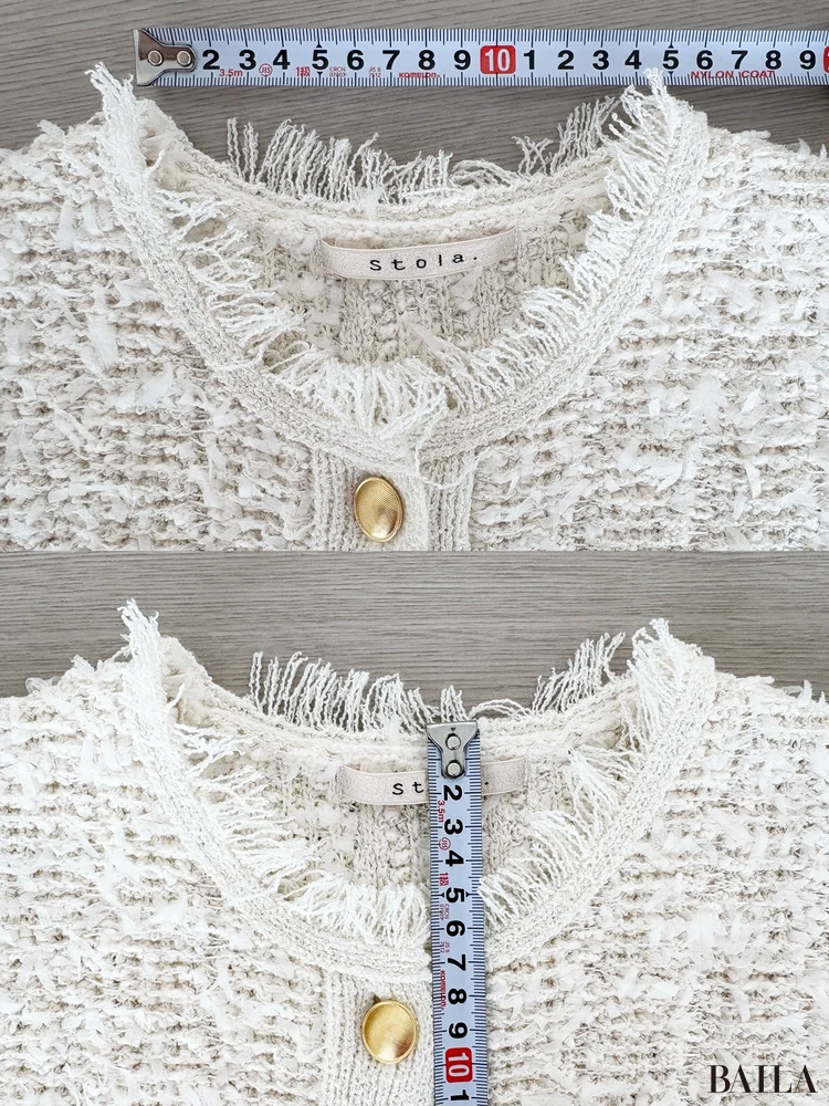 首元の開き：（横）約15cm、（縦）約6.5cm