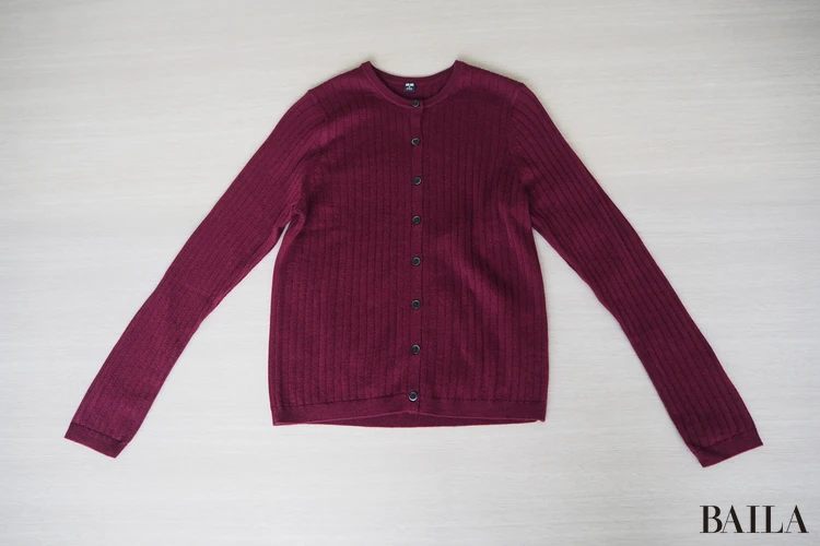 メリノリブクルーネックショートカーディガンの「細部」に注目!