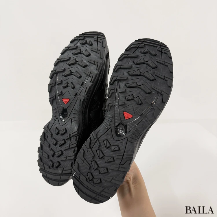 サロモン　XA PRO 3D AMPHIB　アウトソール