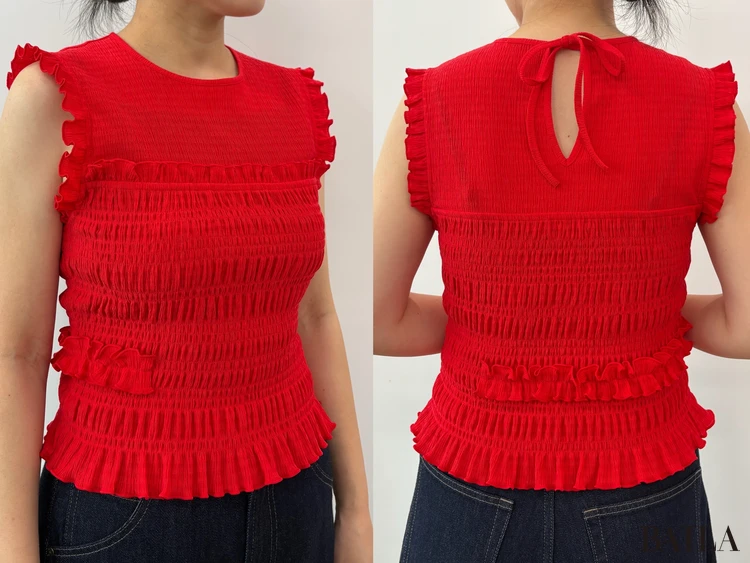 二の腕カバーも叶う主役トップス「シャーリングTノースリーブ」￥2990