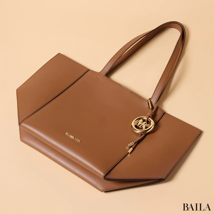 マイケル マイケル・コース　JORDI コンバーチブル シンチ トート ミディアム　折り畳んだ様子