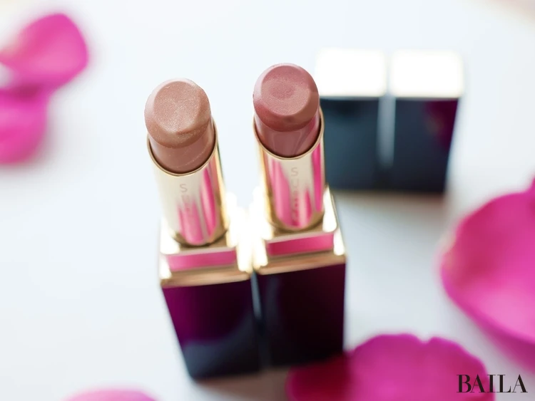 【全色】SUQQU（スック）夏新作コスメ！アイシャドウもリップもコスメマニア美容家・立花ゆうりが全部お試し！　口紅　リップ　2種　モイスチャーグレイズリップスティック　限定コスメ　口紅のアップ