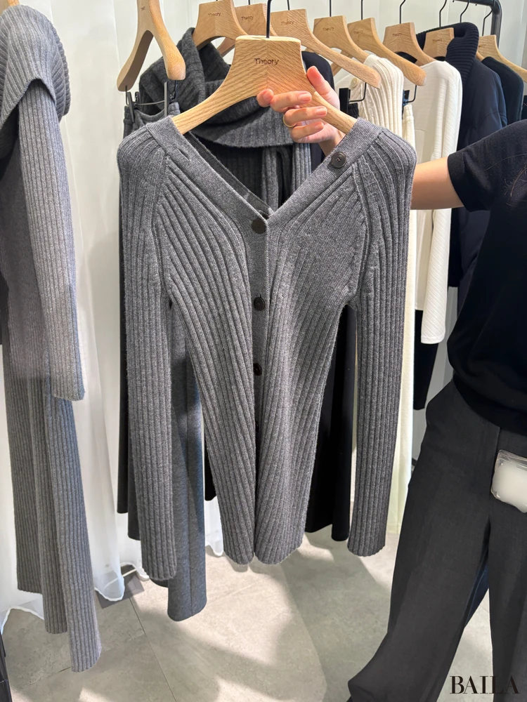 Vネックリブニットカーディガン