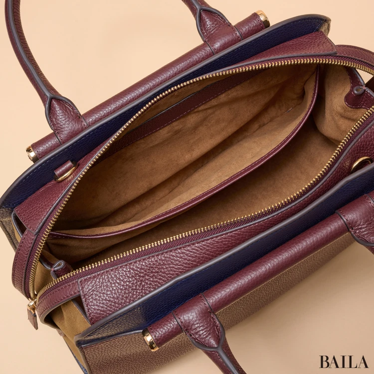 優秀通勤バッグ】「COLE HAAN（コール ハーン）」の上品色トートにA4&