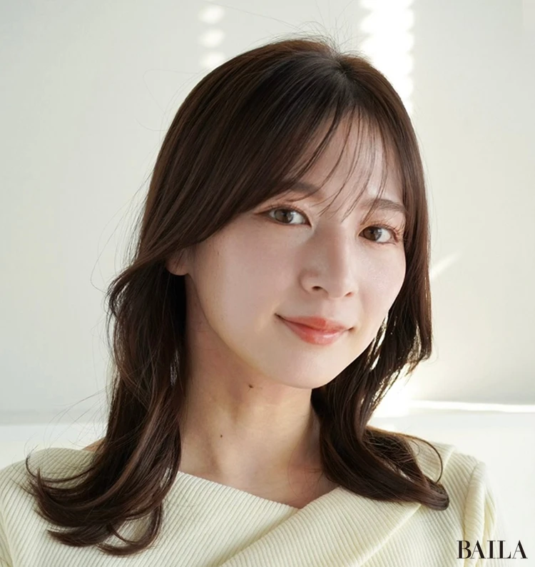 エフォートレスなレイヤーミディ　正面