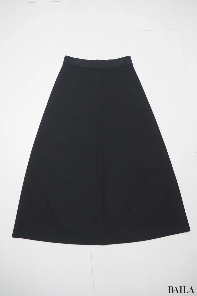 ウォッシャブルミラノリブフレアスカートの「細部」に注目!