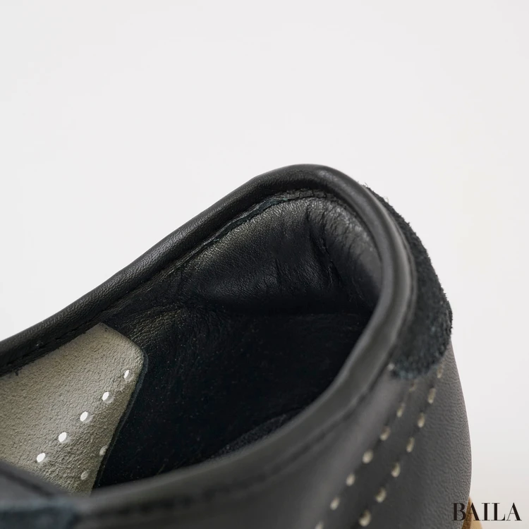 ナイキのスニーカー　歩きやすい　コルテッツレザー