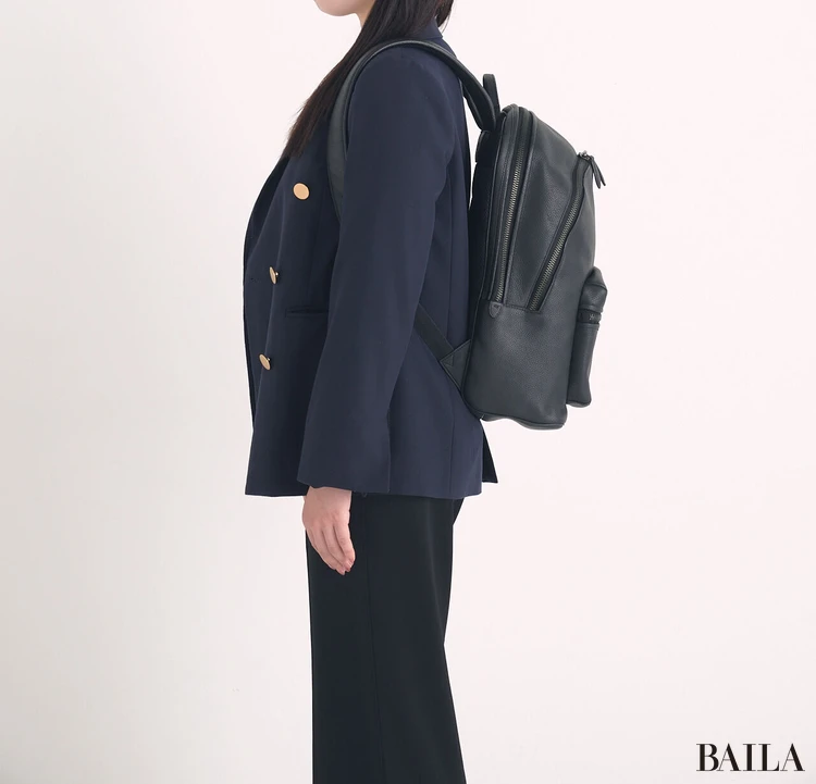 コーチ　リュック　着用感　サイド