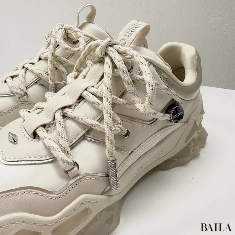 【Jimmy Choo】 ジミー チュウ Diamond X Hike スニーカー 白 黒 ジミー チュウ が 2WAY で履ける新作スニーカー、ダイアモンド