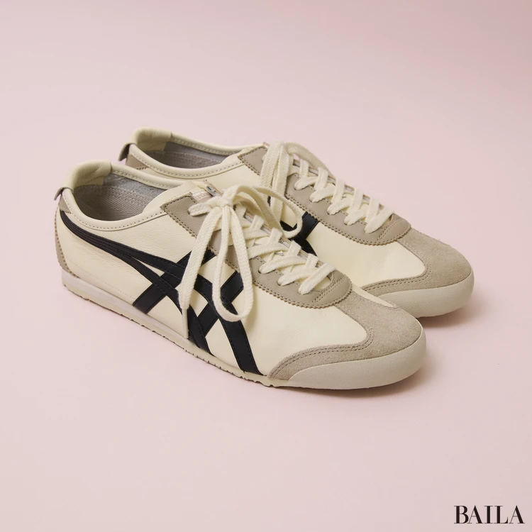 通勤ではきたいオニツカタイガーのスニーカー　MEXICO66