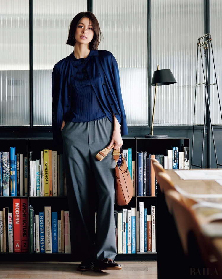 デザインは軽快、素材は上質。 絶妙バランスが新コンサバの決め手