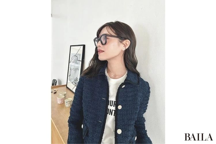 ジャケットコーデ　メガネ