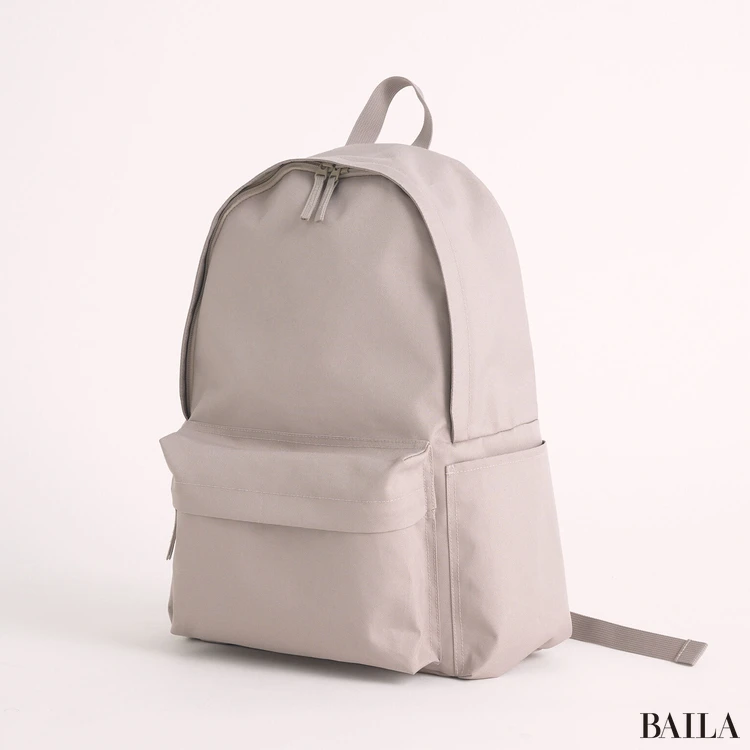 「無印良品」の撥水リュック　￥3990