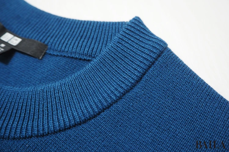 色み:派手すぎない絶妙ブルーが使える!